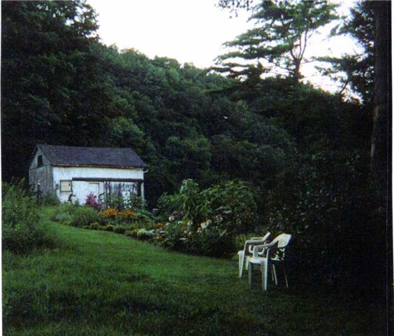 A Meadow House Bed & Breakfast Lakeville Exterior photo